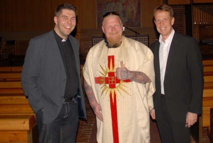 Tom the priest, Bishop Back and Pastor Tommy in the church of Kaskö.